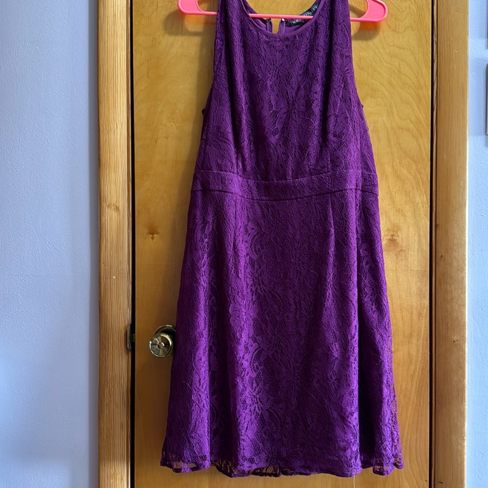 Women’s Purple Lace Sleeveless Cocktail Dress in XL